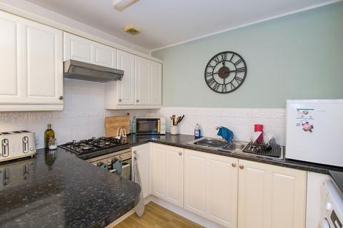 1 bedroom flat to rent, The Landings, Penarth Marina