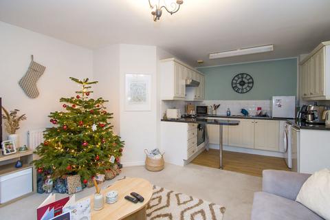 1 bedroom flat to rent, The Landings, Penarth Marina