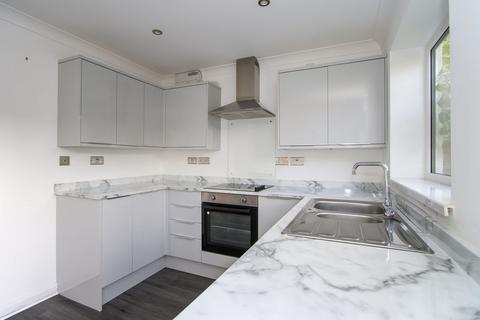 3 bedroom end of terrace house for sale, Plas St. Pol De Leon, Penarth