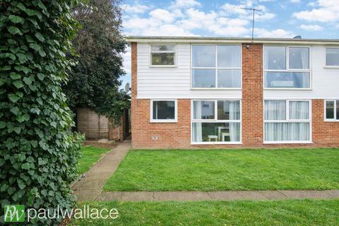 2 bedroom maisonette for sale, Danemead, Hoddesdon