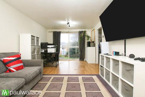 2 bedroom maisonette for sale, Danemead, Hoddesdon