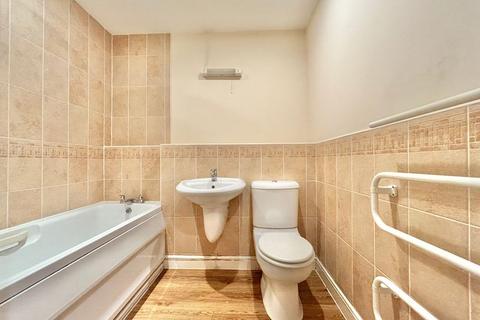 2 bedroom apartment for sale, Asbury Court, Newton Road, Great Barr, Birmingham B43 6QS