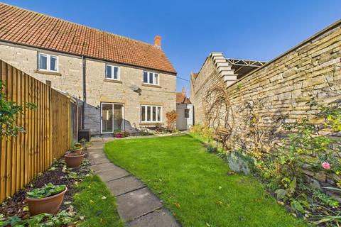 undefined, West End, Somerton