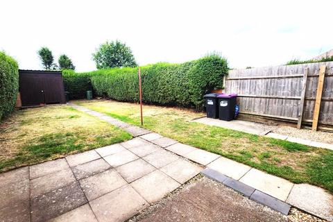 3 bedroom semi-detached house to rent, 11 Haughton Road, Shifnal. TF11 8DD