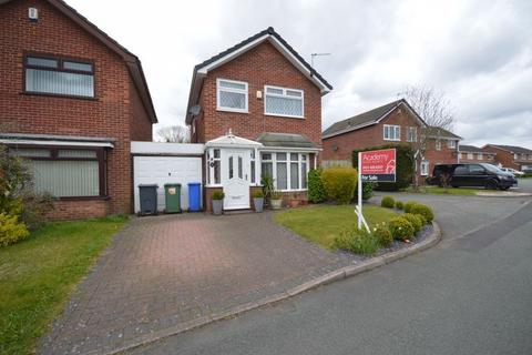 3 bedroom detached house for sale, Guernsey Road, Widnes