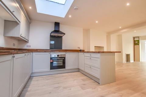 3 bedroom terraced house for sale, Stamford Road, Stamford