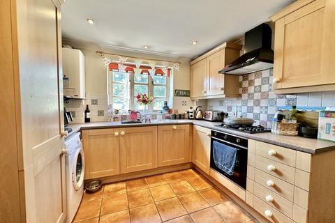 4 bedroom house to rent, Emmerson Terrace, Westfield Road, Banwell