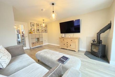 2 bedroom house for sale, Storeys Road, Brantham, Manningtree, CO11