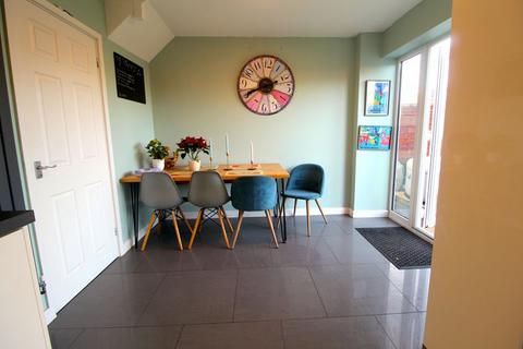 3 bedroom detached house for sale, Swallow Drive, Patchway