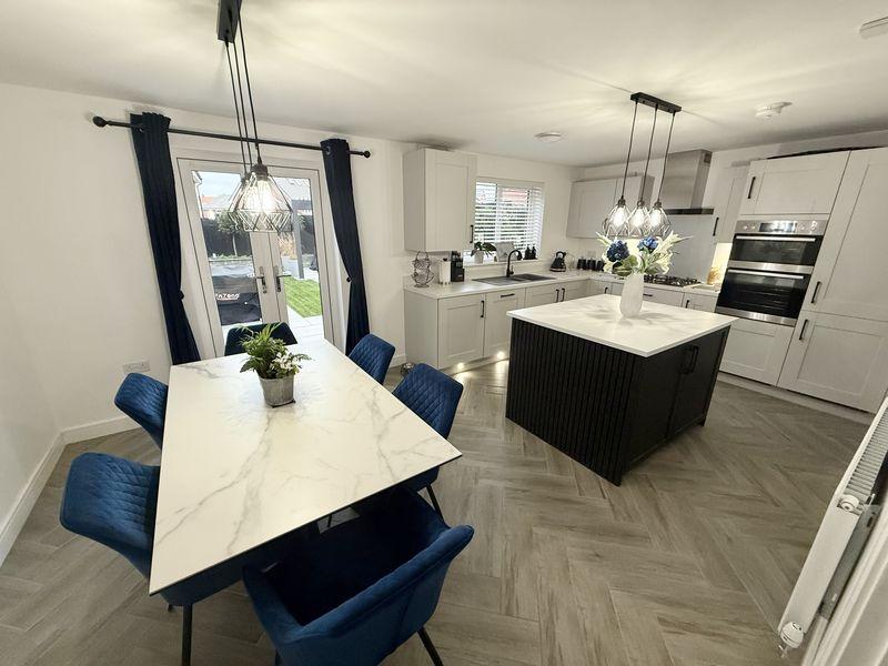 Kitchen Diner