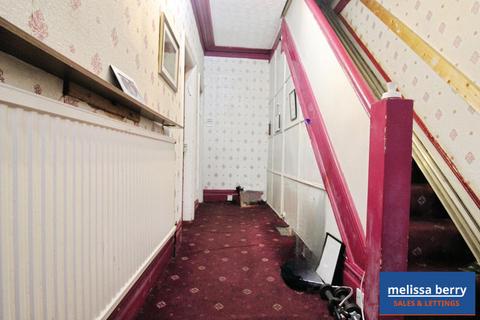3 bedroom semi-detached house for sale, Sedgley Avenue, Manchester M25