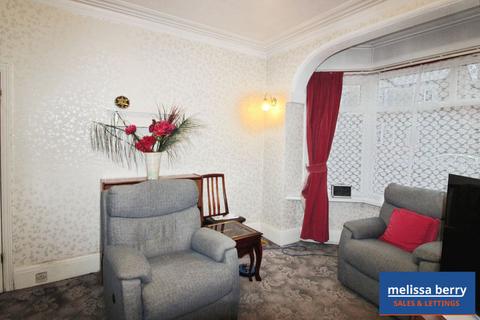 3 bedroom semi-detached house for sale, Sedgley Avenue, Manchester M25