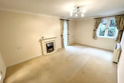 undefined, Cwrt Glan y Gamlas, Abbey Road, Llangollen