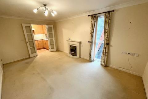 undefined, Cwrt Glan y Gamlas, Abbey Road, Llangollen
