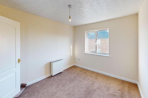 2 bedroom flat to rent, Grenville Road, Chafford Hundred, Grays, RM16