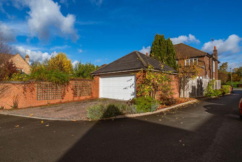 Rear double garage