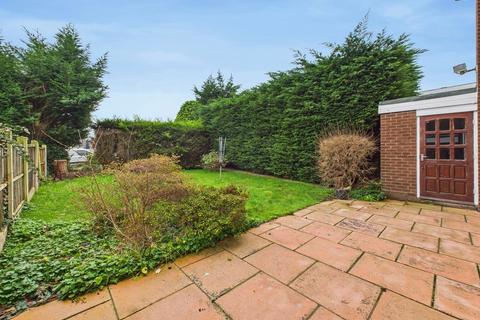 undefined, Mere Close, Newport TF10