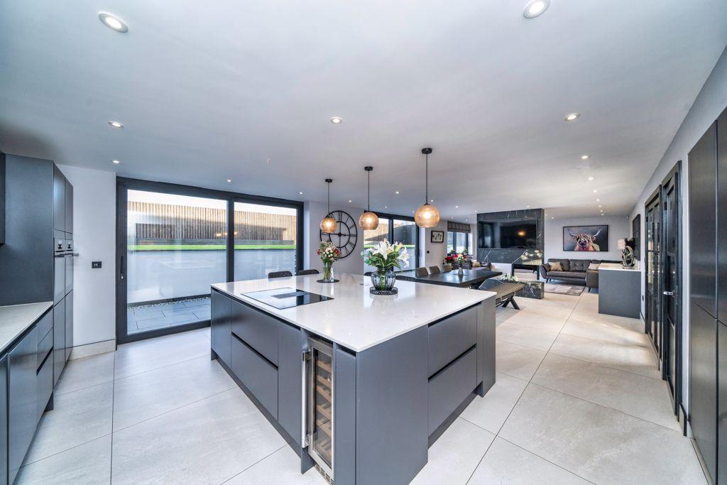 Kitchen/Diner/Family Room