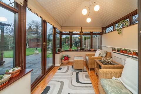 4 bedroom detached house for sale, Fernhurst Drive, Brierley Hill DY5