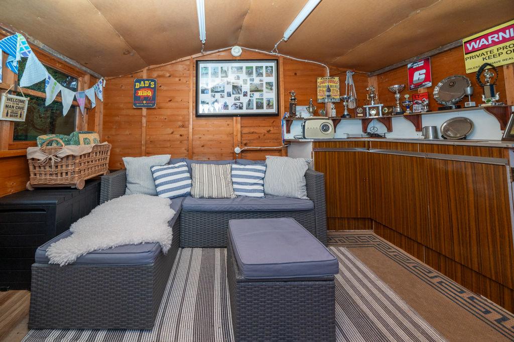 Shed