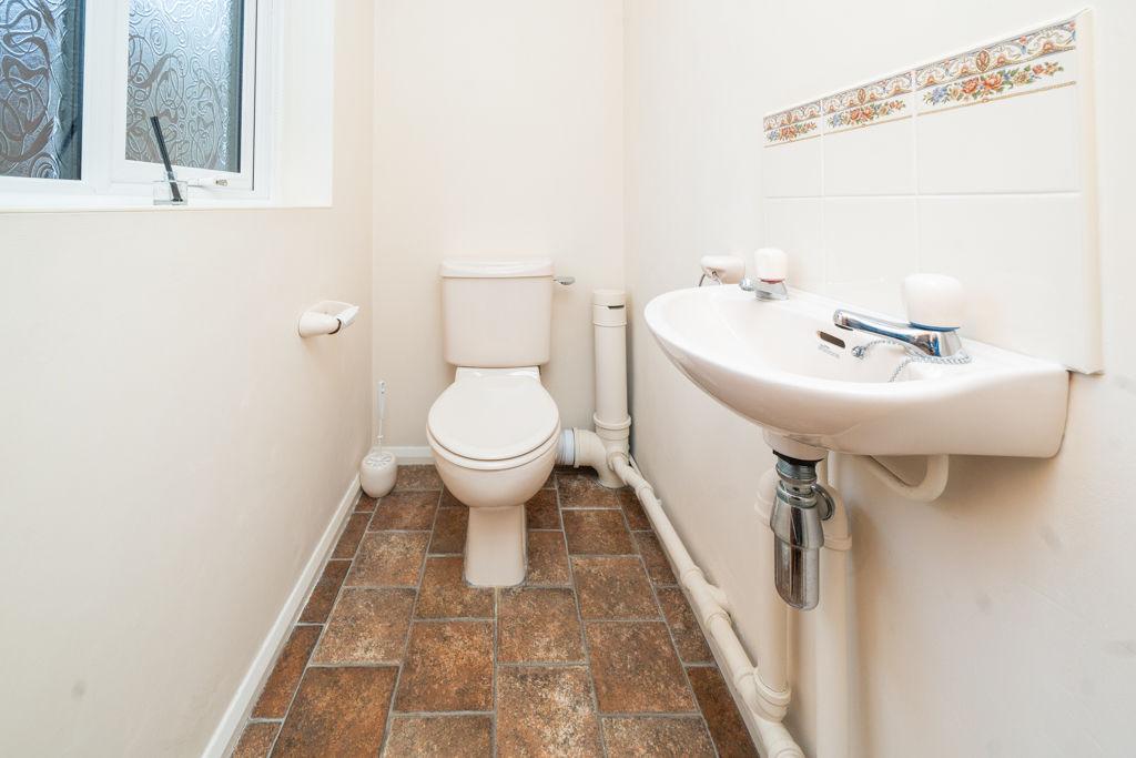 Guest cloakroom