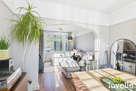 3 bedroom terraced house for sale, New Village Road, East Riding of Yorkshire HU16