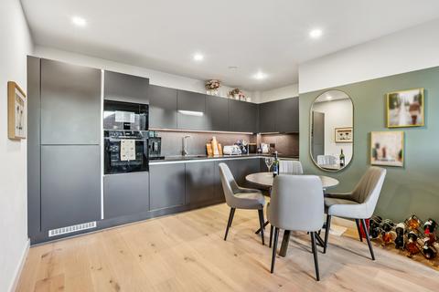 Sarsen House, Hanwell Square, Hanwell, London, W7