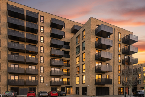undefined, Sarsen House, Hanwell Square, Hanwell, London, W7