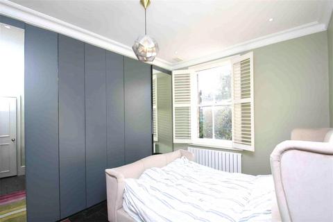 undefined, Cromford Road, London, SW18