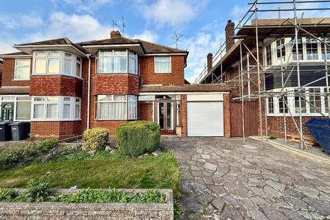 3 bedroom semi-detached house for sale, Egdon Drive, Old Bedford Road Area, Luton, Bedfordshire, LU2 7AZ