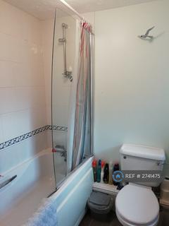 3 bedroom flat to rent, Wren Close, Stapleton, Bristol, BS16