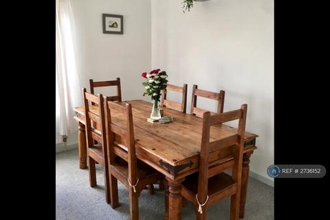 undefined, Carlton Court, Chesterton, Cambridge, CB4