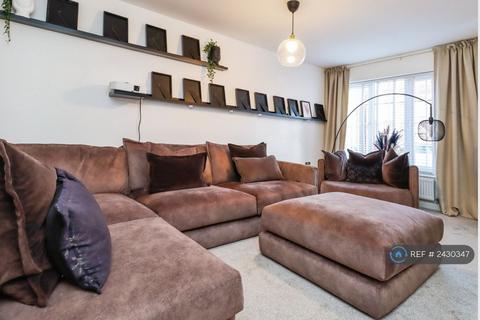 3 bedroom semi-detached house to rent, Wellings Grove, Arleston, Telford, TF1