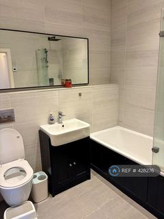 2 bedroom flat to rent, Radnor Road, Twickenham, TW1