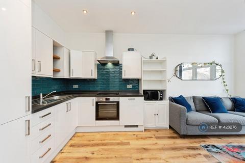 undefined, Radnor Road, Twickenham, TW1