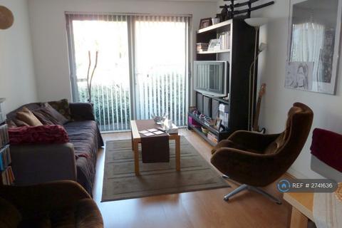 1 bedroom flat to rent, Montana Building, London, SE13