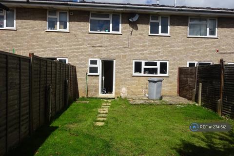 3 bedroom terraced house to rent, Eastbrook Hill, Desborough, Kettering, NN14