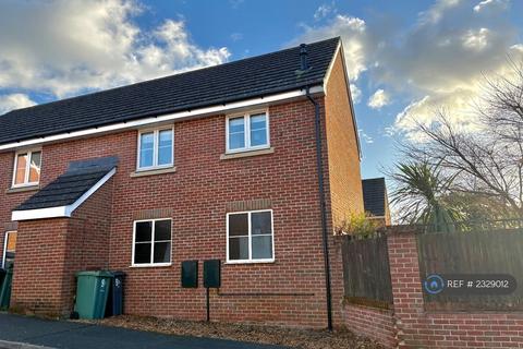 1 bedroom flat to rent - Brinton Close, East Cowes, PO32