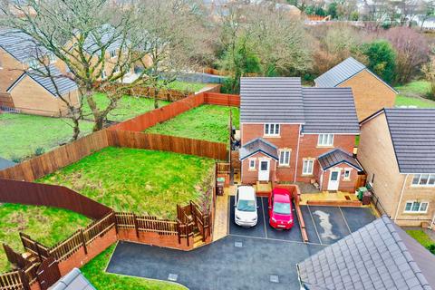undefined, Clos Oakdale, Gellihaf, NP12