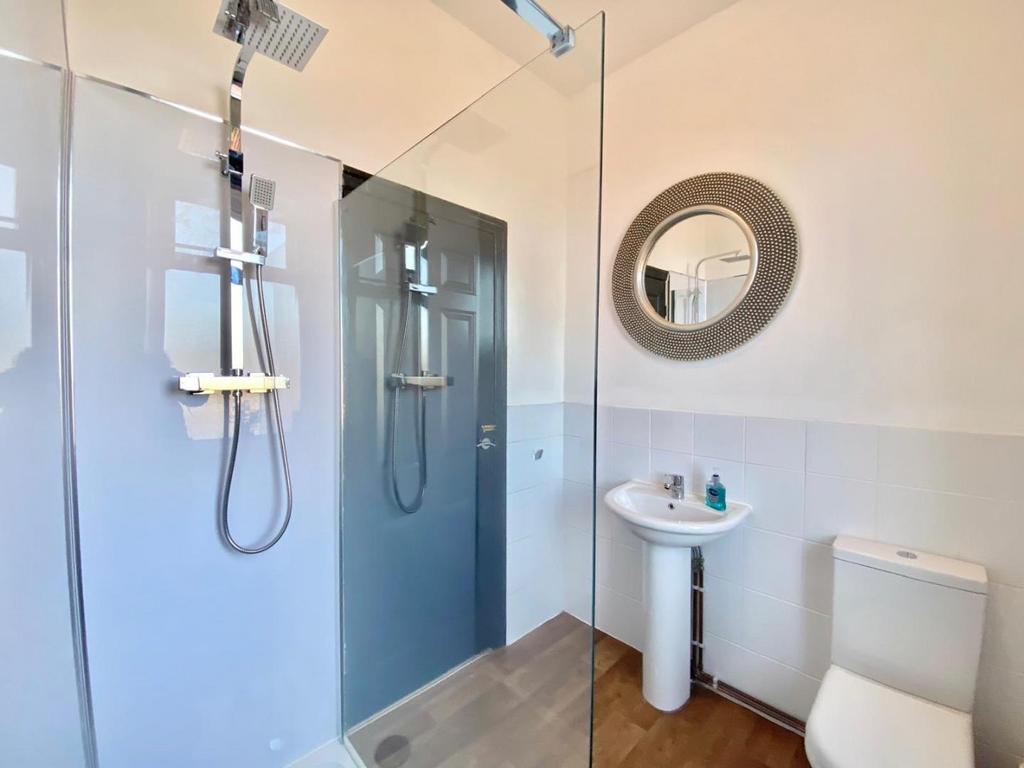 Modern shower room