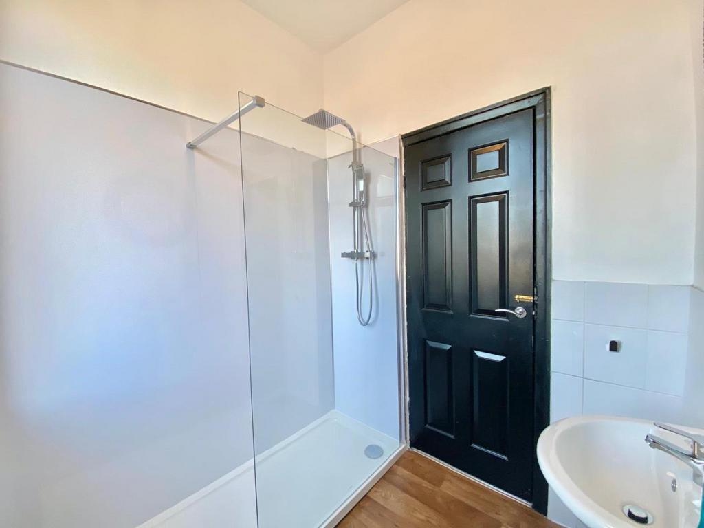 Modern shower room