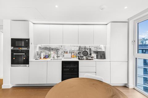2 bedroom apartment for sale, Fountain Park Way, White City W12