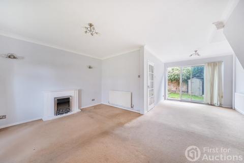 3 bedroom terraced house for sale, Dell Farm Road, Ruislip