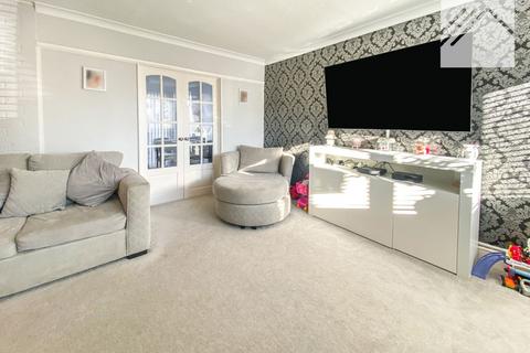 3 bedroom semi-detached house for sale, Ferrymead, Canvey Island