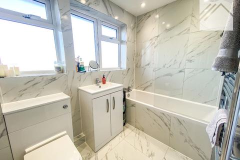 3 bedroom semi-detached house for sale, Ferrymead, Canvey Island