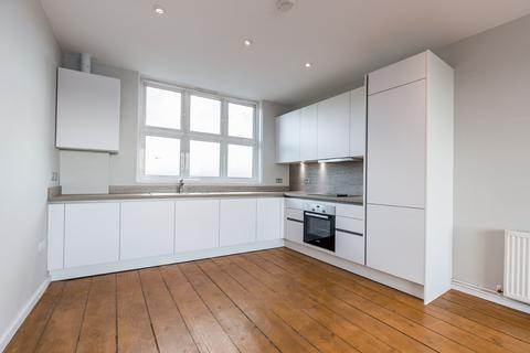 2 bedroom flat to rent, 31 Grove House 11-20 Tudor Grove