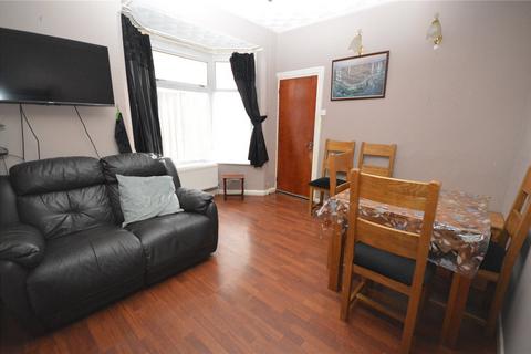 3 bedroom terraced house for sale, Claremont Road, Luton, Bedfordshire, LU4