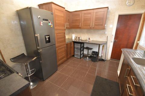 3 bedroom terraced house for sale, Claremont Road, Luton, Bedfordshire, LU4