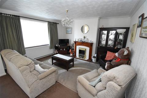 3 bedroom semi-detached house for sale, Carsdale Close, Luton, Bedfordshire, LU3