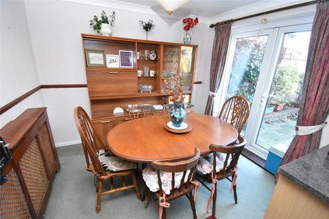 3 bedroom semi-detached house for sale, Carsdale Close, Luton, Bedfordshire, LU3